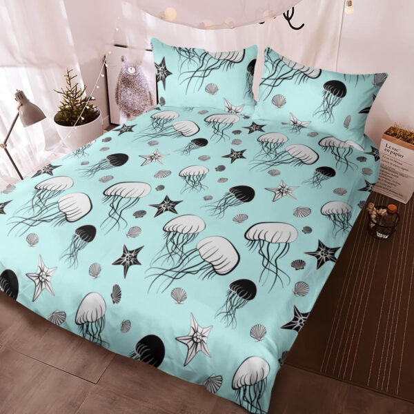 Seamless Pattern With Jellyfish, Starfish And Shell Bedding Set